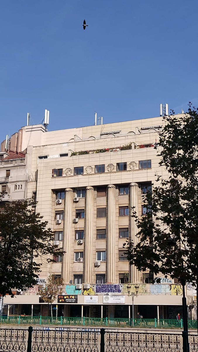 icrobbo's tweet photo. @OnlyConnectQuiz @BBCTwo Sorry to post it here but couldn’t think of another way. Does anyone know what connects apollo, demeter, athena and mercury (specifically those 4) ie why are they chosen to be on this building in Bucharest? https://t.co/eCbLtKEYhW