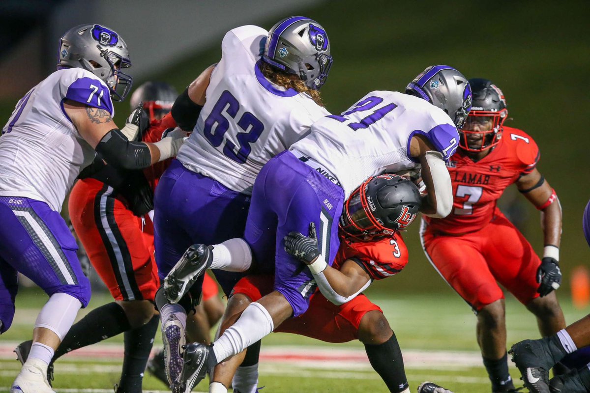 Blessed to receive my first D1 offer from Lamar University <a href="/geoff_terry/">Coach Geoff Terry</a> <a href="/TherealMarcJay/">Coach Jonassaint</a> <a href="/ScottThiessen15/">Coach Scott Thiessen</a> <a href="/coachcordova/">Wayne Cordova</a> <a href="/JUCOFFrenzy/">JUCO Football Frenzy</a>