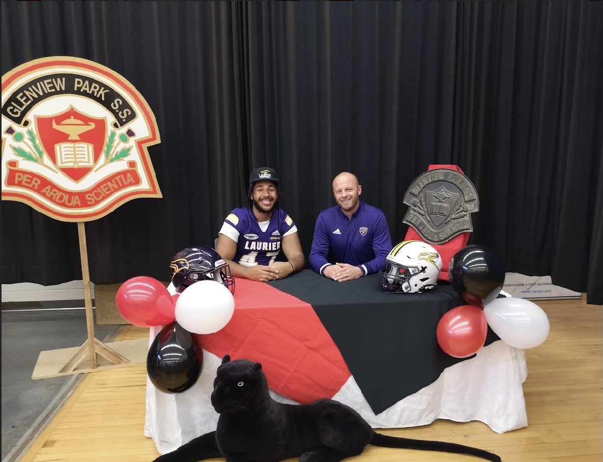 LaurierFootball's tweet photo. We’re excited to announce our second commit, Khalil Derman. Khalil hails from Cambridge and is a Fullback. Welcome to the family, Khalil! 

#SoarAbove https://t.co/olp5qvtSDy