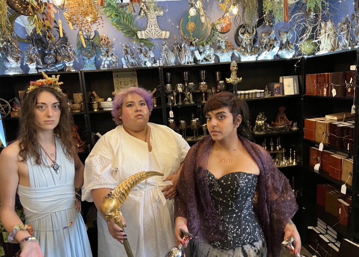 aromagregory's tweet photo. Just another day at AromaG's Botanica!!! Here are some of our team members dressed up as tarot card images!

#AromaGsSpiritWeek #Halloween #SpiritWeek #Samhain #DeathCard #Tarot #HighPriestess #StarCard #Aquarius #TarotCardCostume #WitchesBeingWitches #Witch #FunWithCoworkers https://t.co/Q3zcfIWE4U