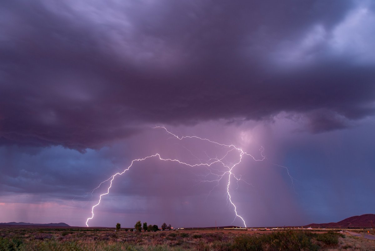 Deran Hall 🌩📸 tweet media