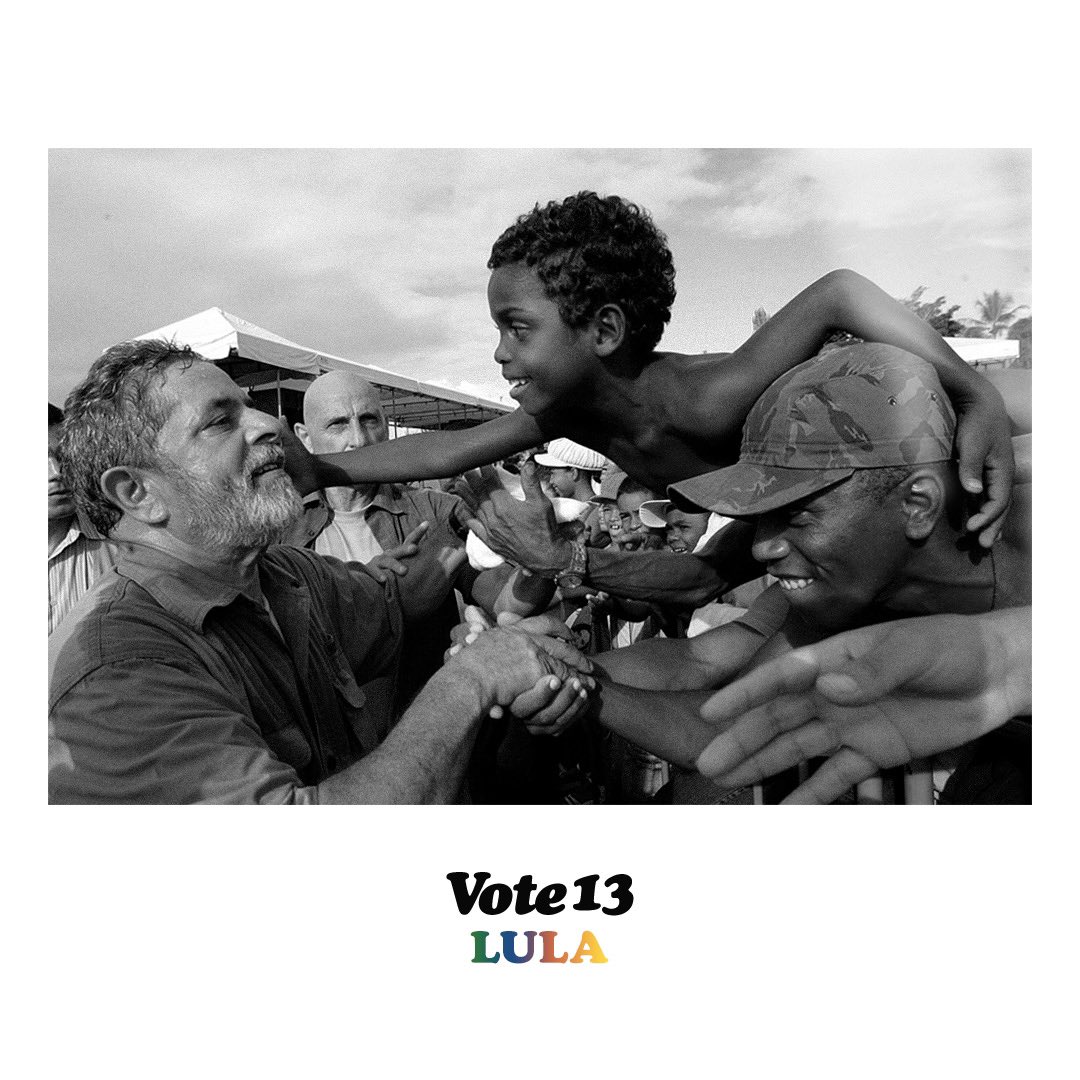 vote50capas's tweet photo. Faça como @emicida e vote no maior líder político da história do Brasil! #LulaPresidente20221️⃣3️⃣ https://t.co/fgf9LUu98m