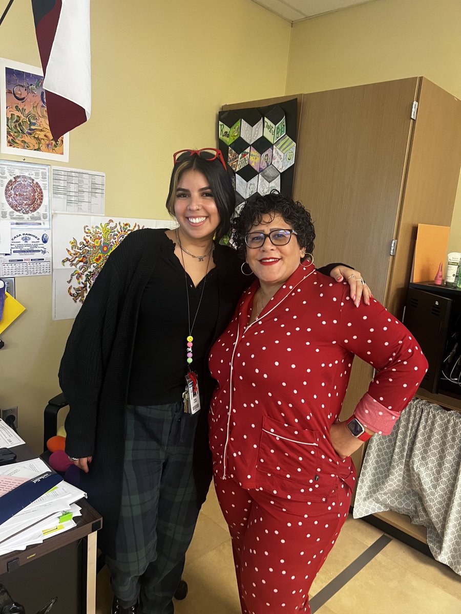 PRican_Teacher's tweet photo. Red Ribbon week at the Creek Pajama Day #mcjhredribbon22 ⁦@MCJHGators⁩ https://t.co/t528cteIF1