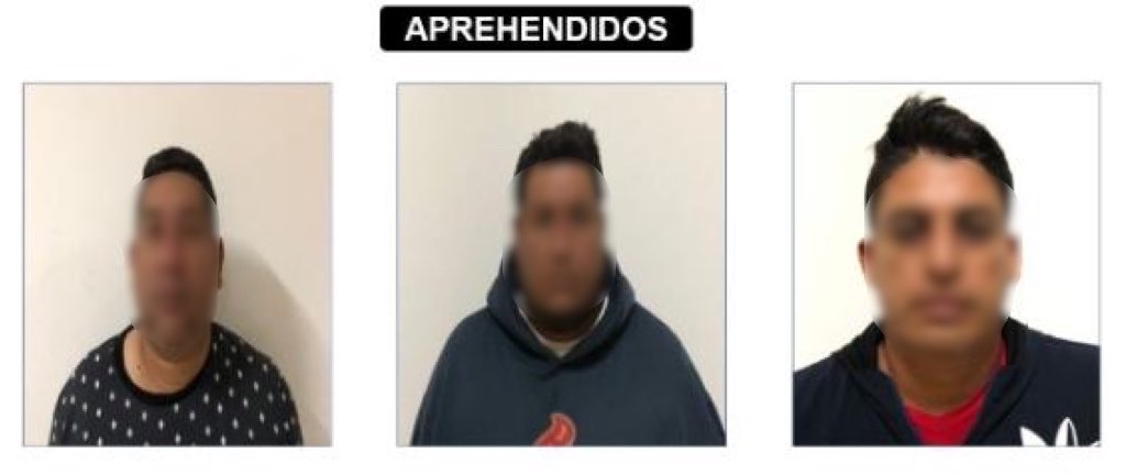 PoliciaEcuador's tweet photo. Diligencias investigativas permitieron la desarticulación de una organización dedicada presuntamente al robo de vehículos, en #Manabí.

Estruchaban vehículos y los ocultaban en domicilios apartados de la urbe. 

#EjeInvestigativo https://t.co/f0WlWETero