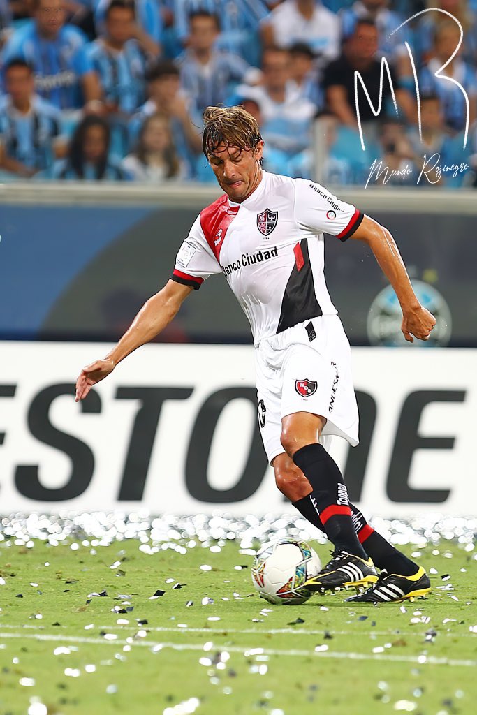 rojinegro_mundo's tweet photo. ¡𝐁𝐈𝐄𝐍𝐕𝐄𝐍𝐈𝐃𝐎 𝐀 𝐂𝐀𝐒𝐀 𝐂𝐀𝐌𝐏𝐄𝐎́𝐍!

❤️🖤𝐷𝑖𝑐𝑒𝑛 𝑞𝑢𝑒 𝑢𝑛𝑜 𝑠𝑖𝑒𝑚𝑝𝑟𝑒 𝑣𝑢𝑒𝑙𝑣𝑒 𝑎𝑙 𝑙𝑢𝑔𝑎𝑟 𝑑𝑜𝑛𝑑𝑒 𝑓𝑢𝑒 𝑓𝑒𝑙𝑖𝑧… https://t.co/9FdR8Den1z