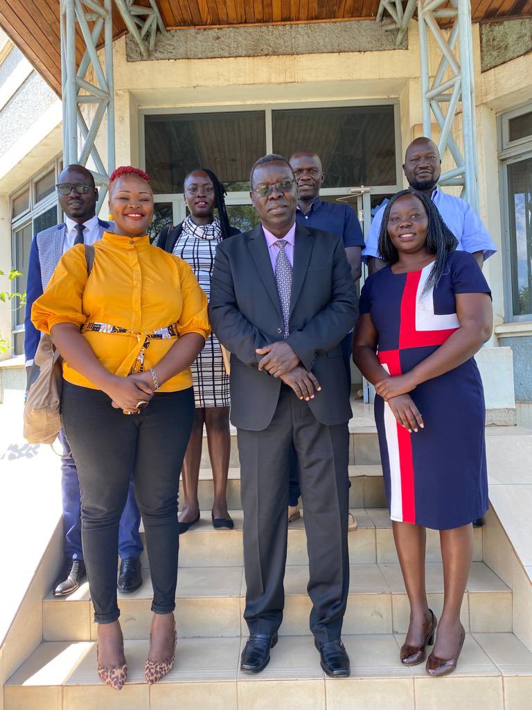 JacklineNasiwa's tweet photo. @CIGPJ1 #RiyaWilliam #SSYPADO #WaniSteven handed formally the CSO model legislation on the CTRH law to Ministry of Justice and Constitutional Affairs. Dr Gabriel Awow gladly received and appreciated the CSOs support to TJ. We discussed proposed victims centered approaches to CTRH https://t.co/TUqPPJ4IV0