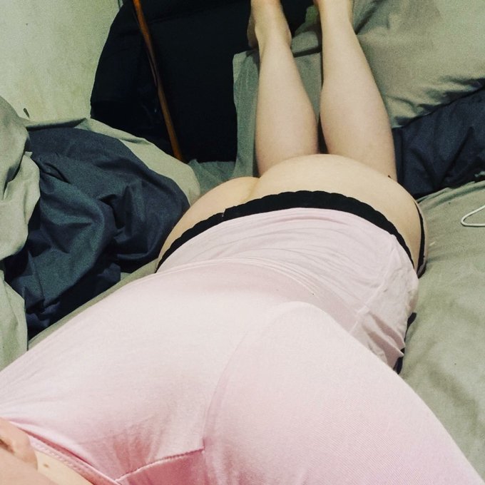 Need someone to rail me pls https://t.co/m4ziFBhgCP<a href="/tag/xhamster"class="tags"><span>#xhamster</span></a>