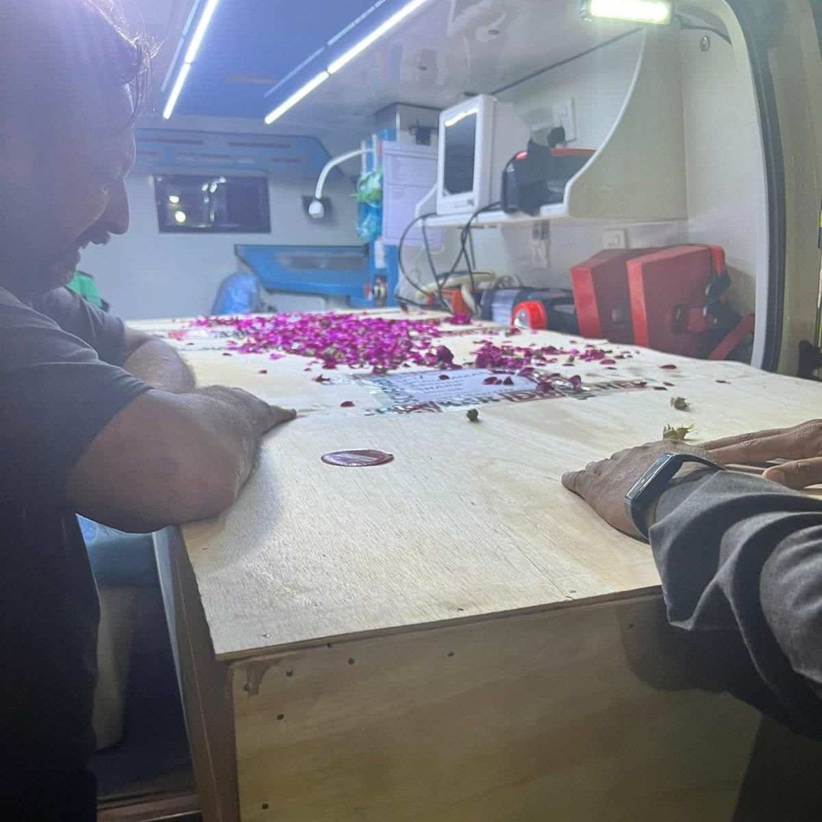 mugheesali81's tweet image. Heart-Wrenching💔
#ArshadSharifShaheed