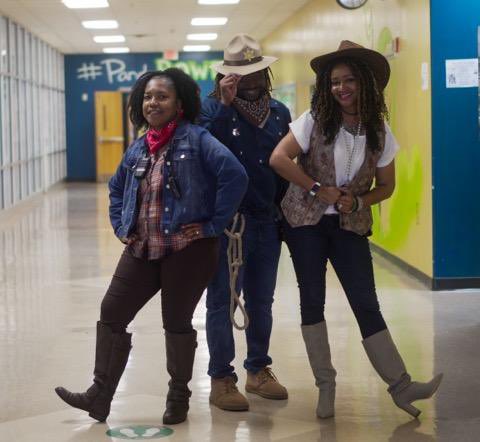 KindeziED's tweet photo. 🐼 geniuses learned about the contributions of black cowboys with the @KindeziSchool team from the Wild, Wild West! @HylaMonet @KindeziCAP @KindeziLIT @KindeziENRICH #geniusawakeningeducation https://t.co/7pECkSYIcn