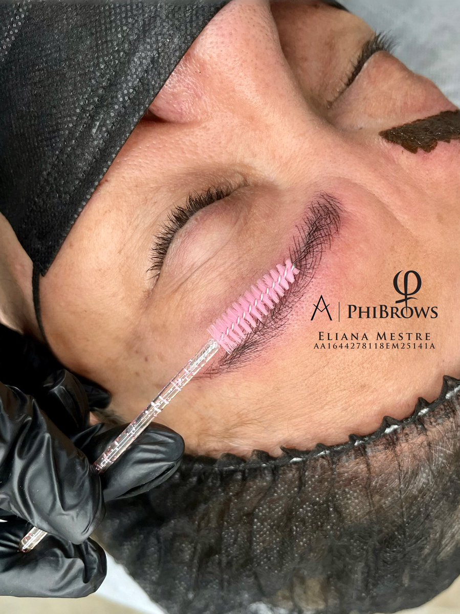 Aesthetics_EM's tweet photo. 👉🏻https://t.co/XnbK4TkNpM
Arte, Belleza y Perfección ✨
Llevando Mi Arte a otro Nivel! 🤩
Microblading! Técnica hiperrealista de dibujar pelo a pelo manualmente, para darle una forma perfecta y natural a tus cejas.
#PhibrowsEliana
#EMStudioMiami https://t.co/AXijqByr4a