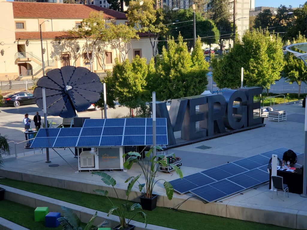 smartflower_sol's tweet photo. Our #Smartflower is tracking the sun in real-time and providing power as part of @GreenBiz's #VERGE22 Microgrid! Come see our #solarflower in action, and don't forget to join the #microgrid tour to learn more about the different #clean #energy solutions on display! https://t.co/80IX8WqanI