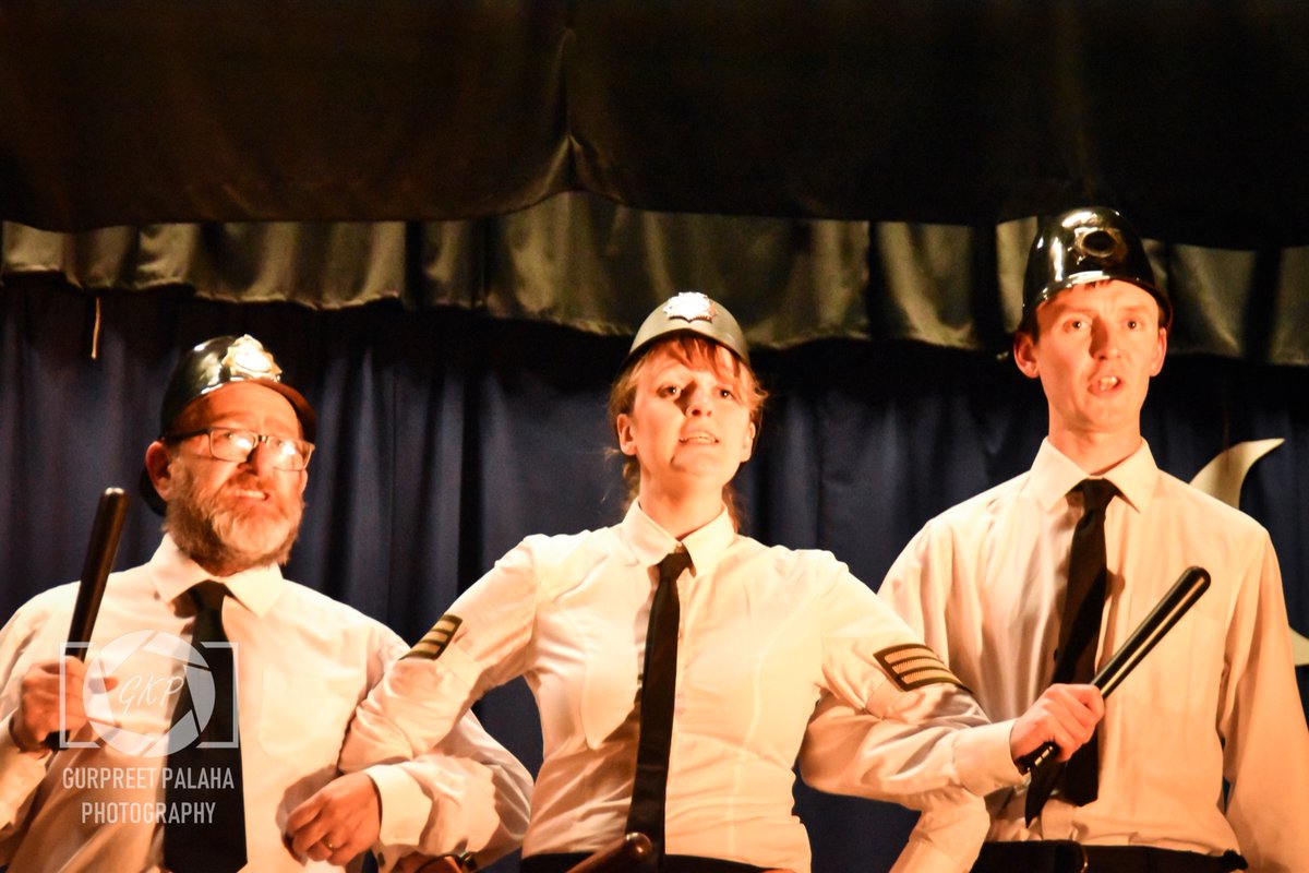 BROC_Opera's tweet photo. We love these performance shots taken by Gurpreet Palaha of our gender swapped production of The Pirates of Penzance. Follow her at https://t.co/542FI4UZHO https://t.co/epVxdXhtq4