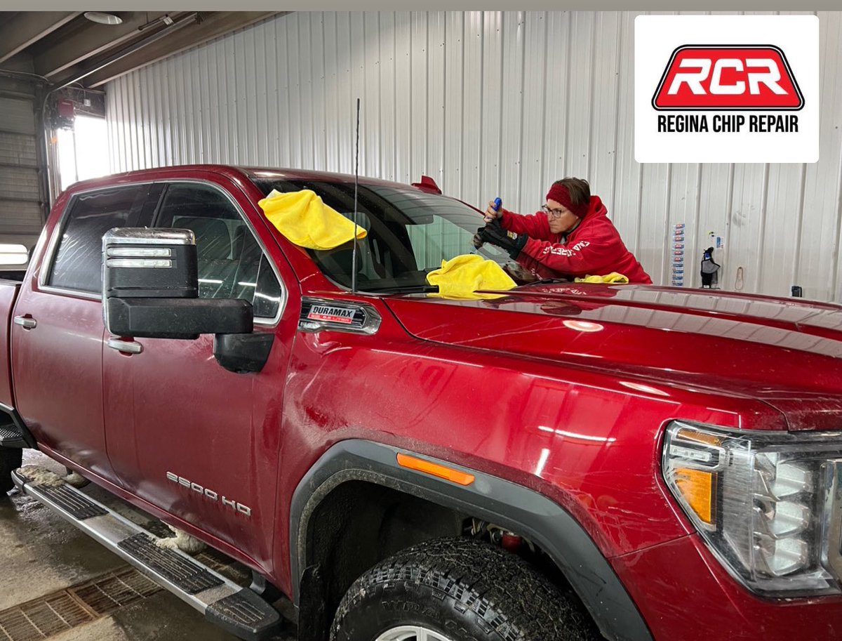 Did you know we have a heated 🥵shop at 1100 Park St.?  We can work on your chip repairs all year long! Give us a call 📞 for your next chip repair. We are Regina Chip Repair!!#letussaveyourwindshield #nobodywantstoseeyourcrack #reginachiprepairparkst #chiprepairlife