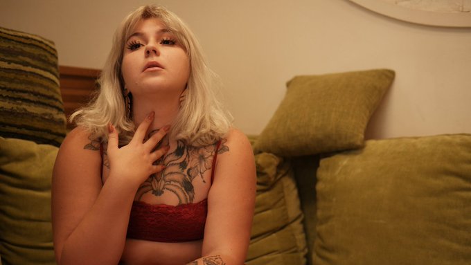 oh la la, a confident and beautiful woman wants to spend the evening with you) FREE🤤💋https://t.co/SgHbberQ79🥵🫦<a href="/tag/universe"class="tags"><span>#universe</span></a><a href="/tag/model"class="tags"><span>#model</span></a><a href="/tag/curvy"class="tags"><span>#curvy</span></a><a href="/tag/blonde"class="tags"><span>#blonde</span></a><a href="/tag/goodvibesonly"class="tags"><span>#goodvibesonly</span></a>