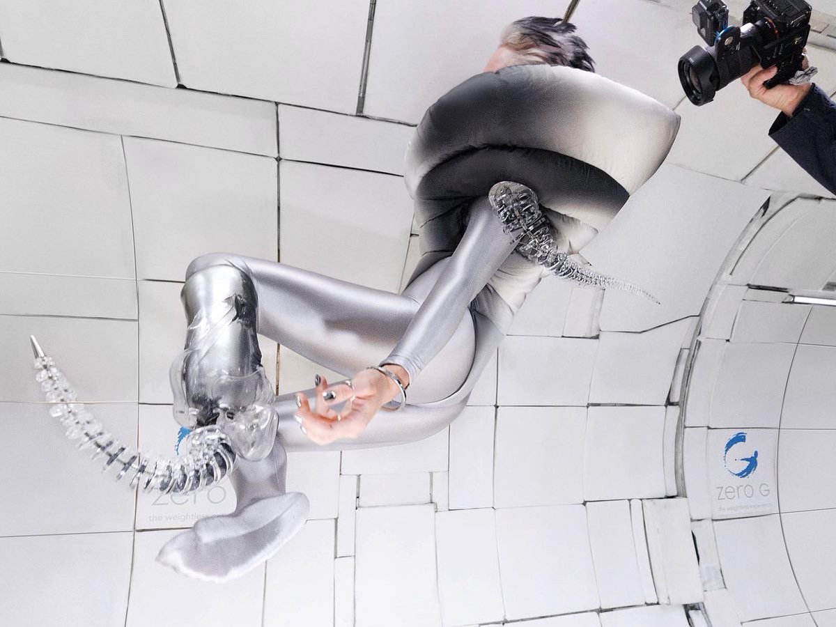 VIKTORIA MODESTA tweet media