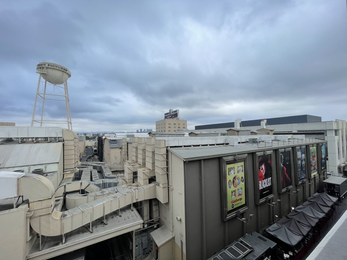 decoratingpages's tweet photo. At Stage 15 on the Sony Lot shooting 📺For All Mankind Season 4📺 @forallmankind_

Stage 15 is actually the largest stage in the country so it goes without saying how exciting it is to be a part of this team. 🙏 #sonylot #hollywoodstudios #forallmankind #forallmankindseason4 https://t.co/nK392ll5DF