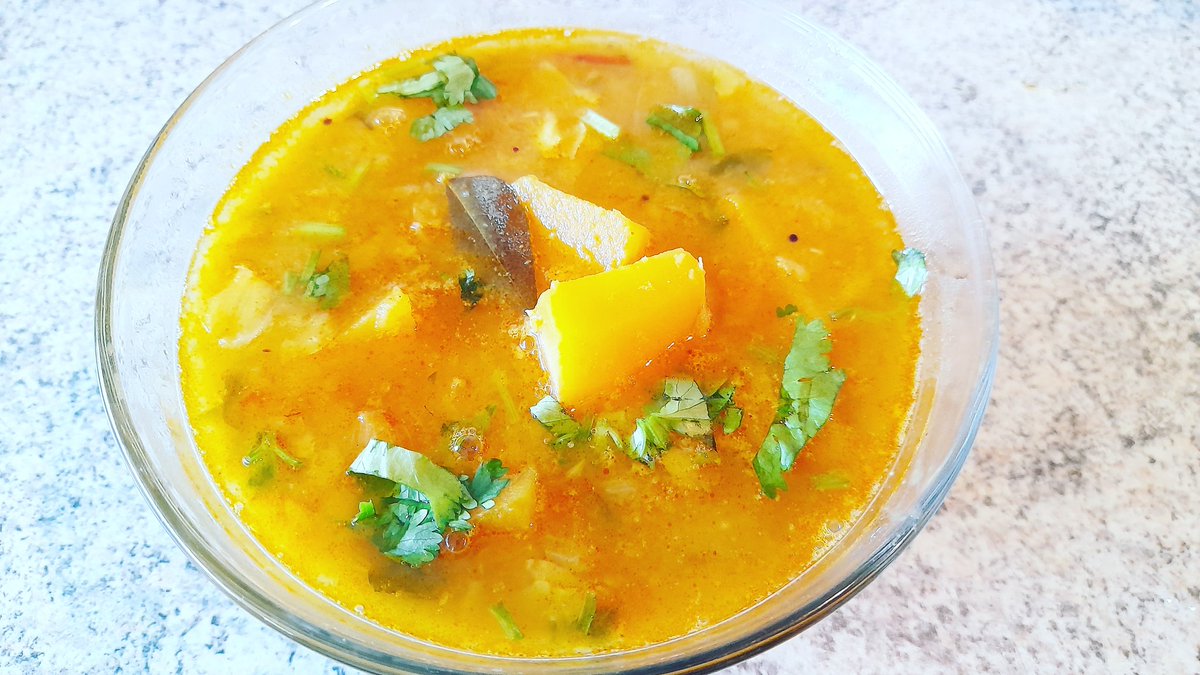Yellow Pumpkin(butternut)dal curry...😋
Recipe:   youtu.be/-QAvB7p8524

#Food #Foodie #recipes #foodphotography