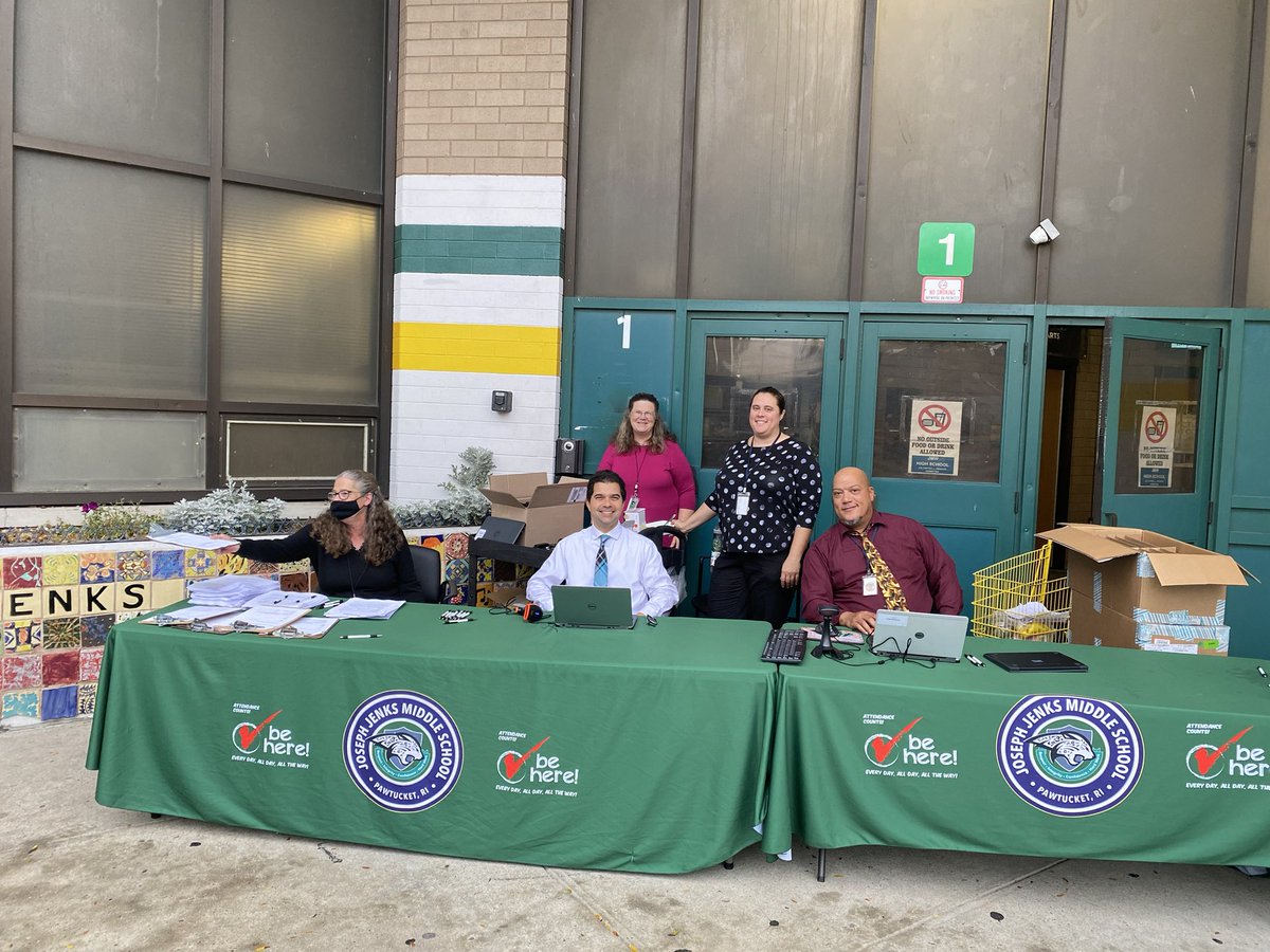 Jenks Middle School (@jenksms1) on Twitter photo Dedicated teamwork! <a href="/AFranciscoSr/">Dr. Anthony Francisco, PhD</a> <a href="/MichaelGilmoreP/">Michael Gilmore</a> <a href="/DJLuff3/">Darrell LuffBorough</a> Dedicated teamwork! <a href="/AFranciscoSr/">Dr. Anthony Francisco, PhD</a> <a href="/MichaelGilmoreP/">Michael Gilmore</a> <a href="/DJLuff3/">Darrell LuffBorough</a>