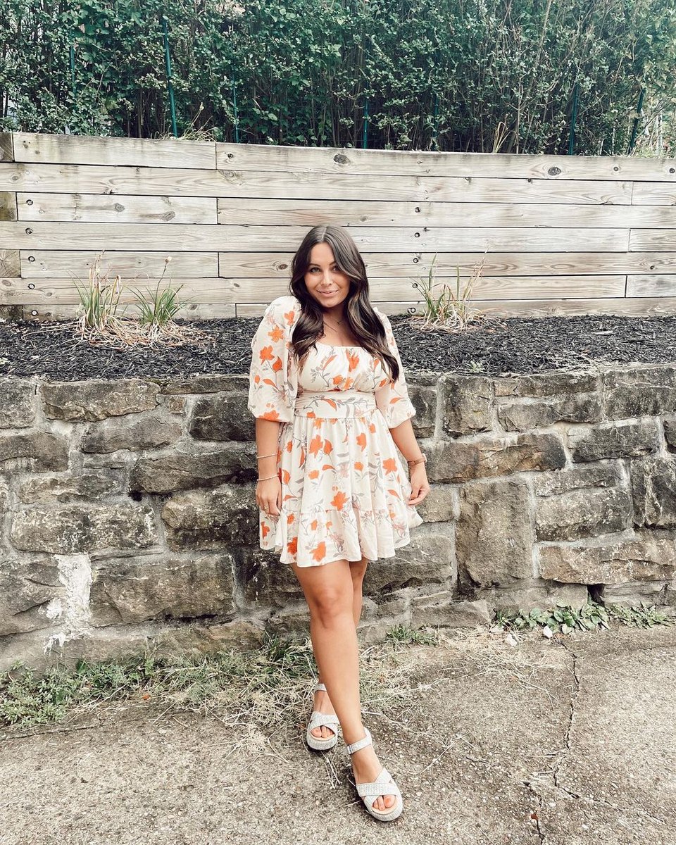 Orange you glad it's autumn? 🧡 Outfit inspo by @lexrayn.

#GabesFinds #autumn #stylish #outfit #style #fashion #inspiration #fallstyle