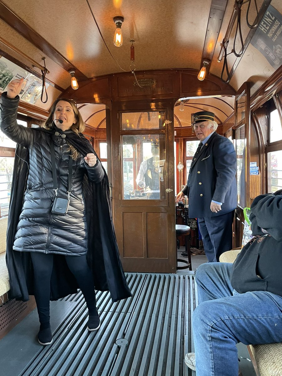 rhea2979's tweet photo. Having a blast on the haunted trolley tour with #EdmontonGhostTours. https://t.co/Fw6Qgs5cTy