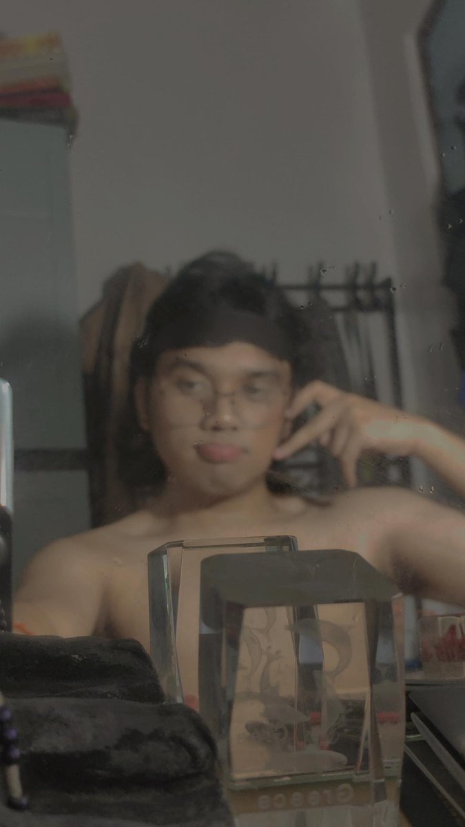 stephensabadao's tweet photo. Deserve ko magpabebe sa last day ko sa bakakeng !!! Huhu mamiss ko bakakeng HAHAHAHAHAHAHAHAHA https://t.co/LVzssnCYiS