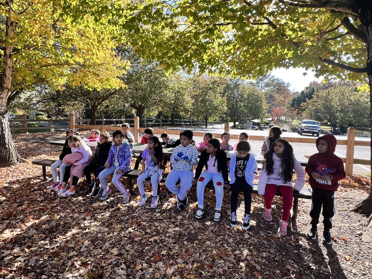 JJaramilloESL's tweet photo. Last week, we went to Catawba Science center to learn about animal life cycles and sea animals.
2nd grade had so much fun!
Thank you @GOoutsideNC for this great language learning opportunity for my multilingual learners!
@RSSchoolsNC @knollwoodelem https://t.co/o0xjRA3vOs