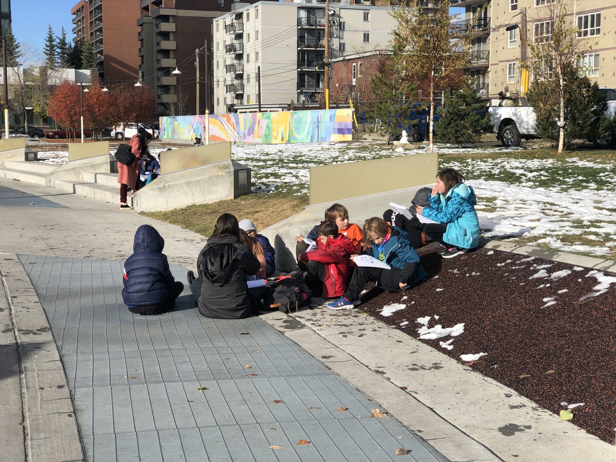 yycCCOM's tweet photo. How do stories connect community? @2schoolyyc students explore public spaces looking at beauty, accessibility, sociability, and safety. Who are these spaces for? What can we do in these spaces? How are these spaces similar to ones we've been before? #yycCCOM @yycbedu #WeAreCBE https://t.co/2xblMKyBoZ