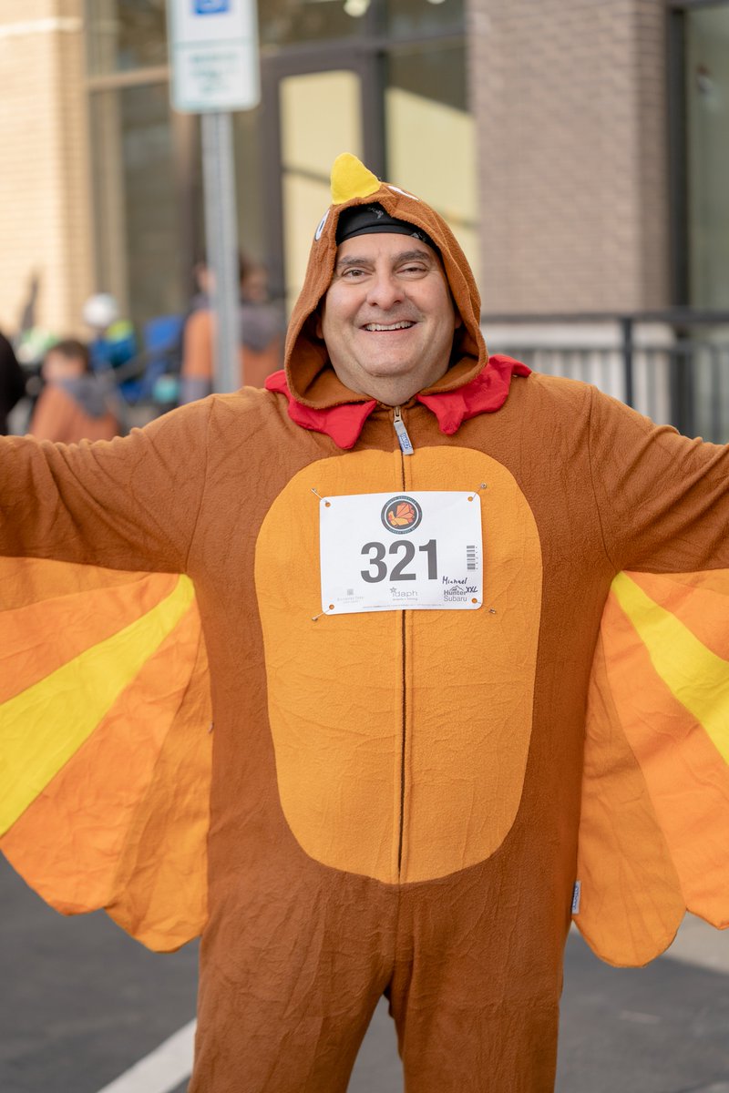 AvlSports's tweet photo. It is one month away from the 4th annual South Asheville Turkey Trot. Make sure you register soon to get your t-shirt, goody bag, and spinning finisher medal!
This year there will only be 1,500 participants allowed.
#avlsports #runavl #turkeytrot #southasheville https://t.co/QWhVw9UIAX