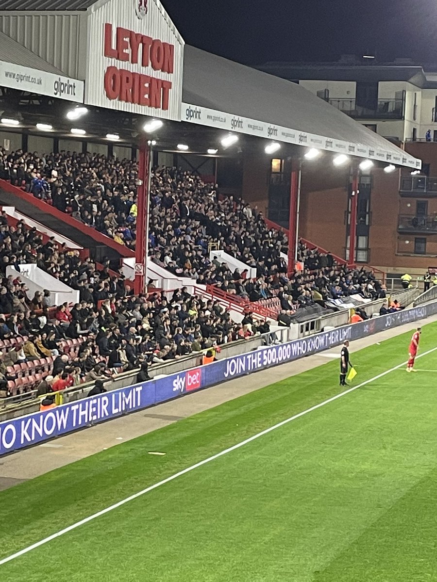 Pedalperspectiv's tweet photo. Good away support from Gillingham FC for a Tuesday evening 👏 #LOFC https://t.co/gc0HdpTFUX