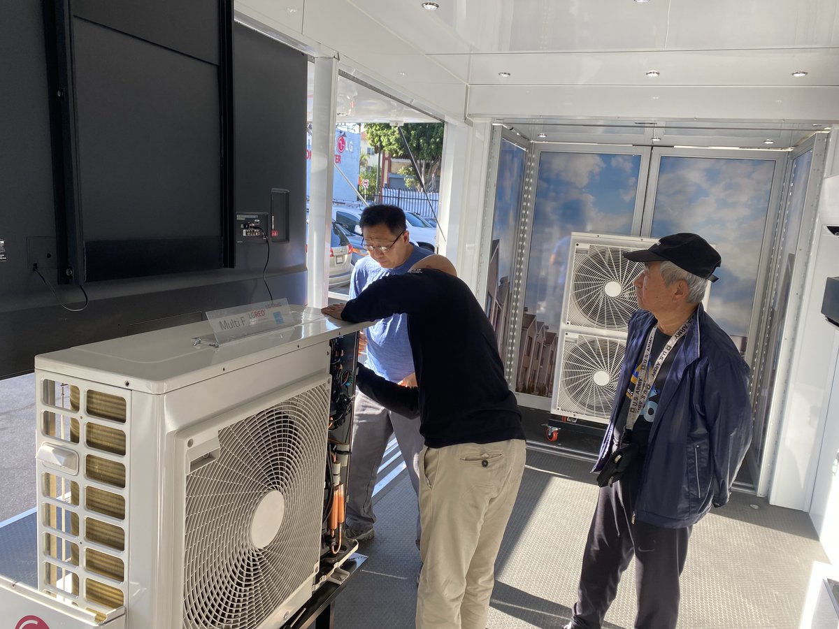 LGHVACUSA's tweet photo. Monday, we had the opportunity to show customers of Coolmart Group how LG stays Ahead of the Expected as our Residential/Light Commercial (RLC) Mobile Showroom arrived in Los Angeles, CA. Thank you to Coolmart’s Andrew Song and LG’s Romeo Sy! #LGRoadshow https://t.co/v5qoIwmP3w