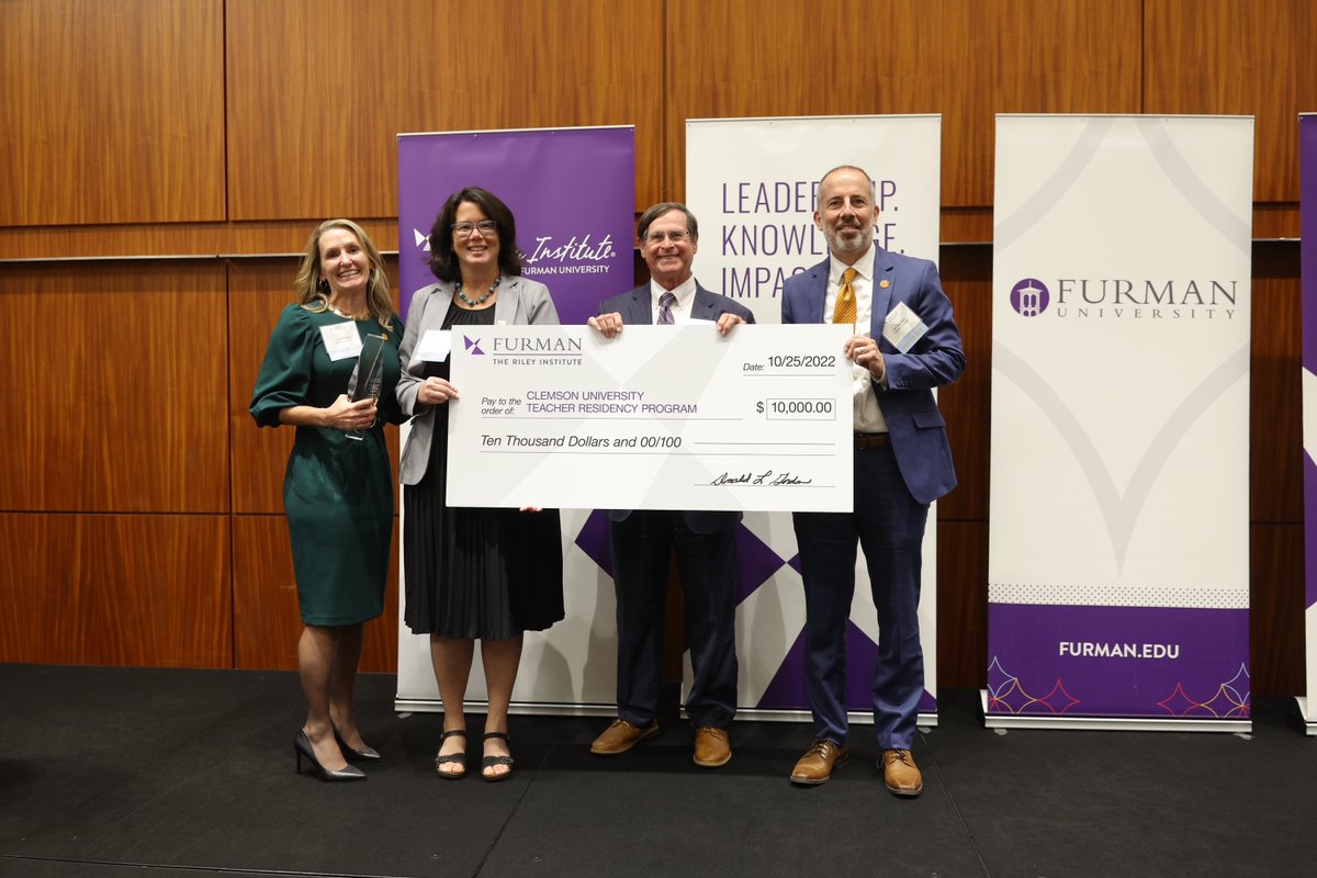 rileyinstitute's tweet photo. The @ClemsonCofEd Teacher Residency Program, @cisofsc, and the Upstate Schools Consortium are all outstanding examples of the positive things happening in South Carolina public education. Congratulations to all! #WhatWorksSC https://t.co/A4Zh6HMh53