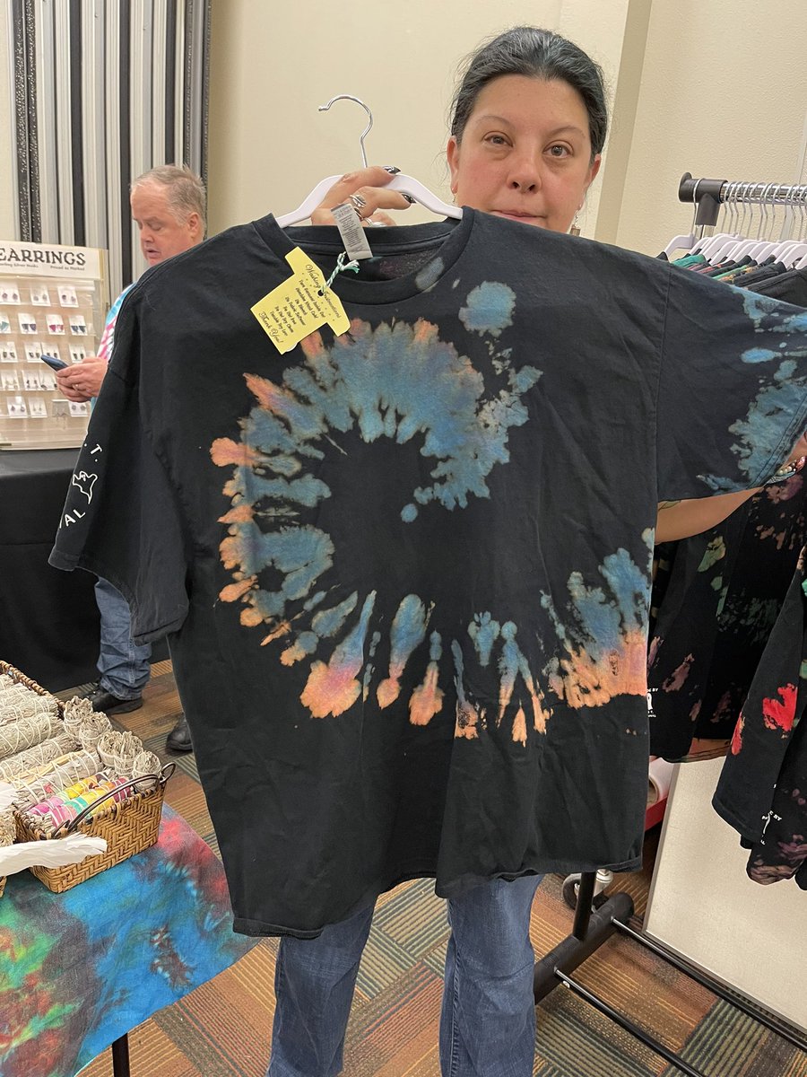 GhostColorado's tweet photo. Come see us today at Best Western in Loveland from 3pm-8pm! Mention this post for 5% off! #ghostofloveland #northerncolo #shoplocal #SupportSmallBusinesses https://t.co/muS4Zs3e2J