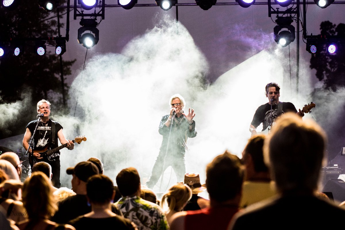 TONIGHT!! (Oct 25) A Night of Bowie brings the Definitive Bowie Experience to Nelson at The Capitol Theatre at 7:30pm. This is a show you don't want to miss! Tickets available online: bit.ly/3BwKxPT  <a href="/NelsonBC/">Nelson, BC, Canada</a> <a href="/NelsonKootenay/">Nelson Kootenay Lake</a> <a href="/TheNelsonDaily/">The Nelson Daily</a> <a href="/NelsonStarNews/">Nelson Star</a>