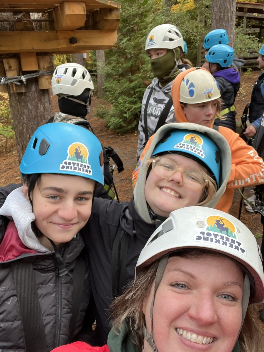 tricia_carm's tweet photo. Grade 8 experiencing something new at Ganaraska. Pushing ourselves out of our #comfortzone #treetoptrekking #pvncinspires @PVNCCDSB @PHStAnthony https://t.co/WnToNhT3he