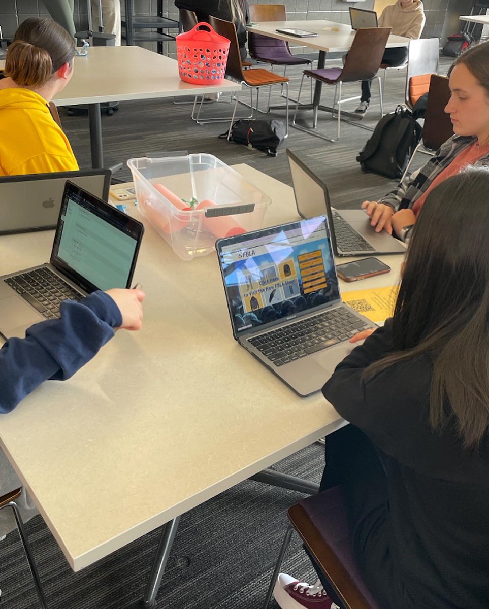 WaukeeFBLA's tweet photo. We had an outstanding meeting last Thursday! Color groups participated in a challenge to build the tallest paper tower, and blue group came out with the win! Members also started working on their BAA’s! Can’t wait to see everyone again at our next meeting! #waukeefbla https://t.co/Y3pWT0qIZh