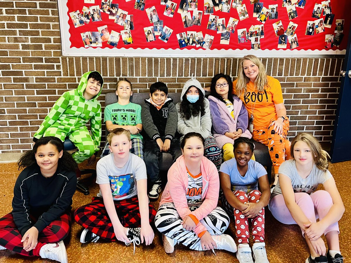 RossRockets's tweet photo. Mrs. Davis and Mrs. Tillotson’s classes have been enjoying Red Ribbon Week so far! Pajama day Monday &amp; Mismatched outfit Tuesday. We can’t wait to see tomorrow’s crazy socks! https://t.co/LhvqZ0QGdk