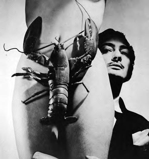 WalkingAllegory's tweet photo. Anya giving us Elsa Schiaparelli is everything!!!! 🦞🦞🦞#RGIP https://t.co/GbXfuco9bk