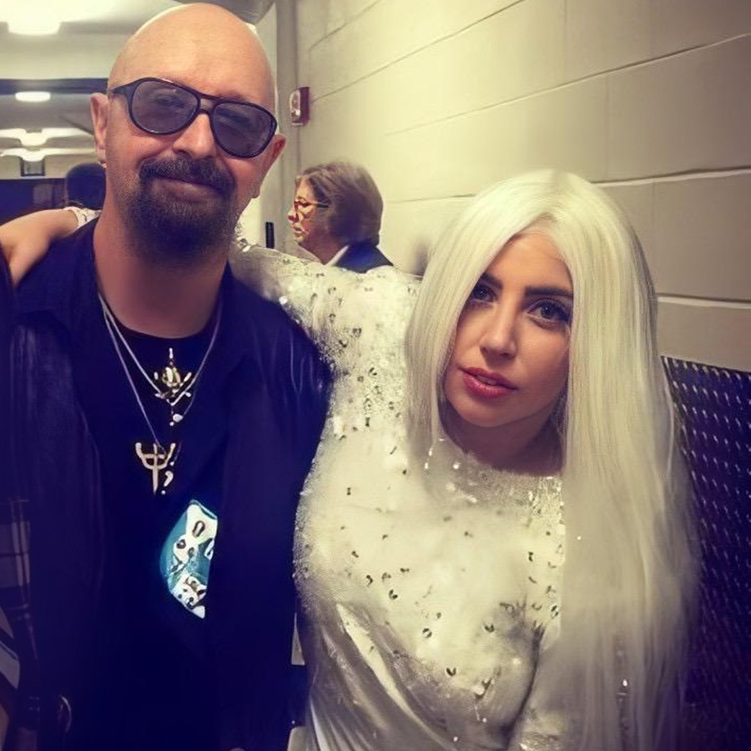 Lady Gaga is trending, so it's a good time to revisit this shockingly good #JudasPriest/#LadyGaga mashup, "Lady Judas", by <a href="/WaxAudio/">Wax Audo</a>

youtu.be/Q-ZlRl1_4Ws

Also, here's a picture of Rob Halford and Lady gaga, who are friends, which makes me smile