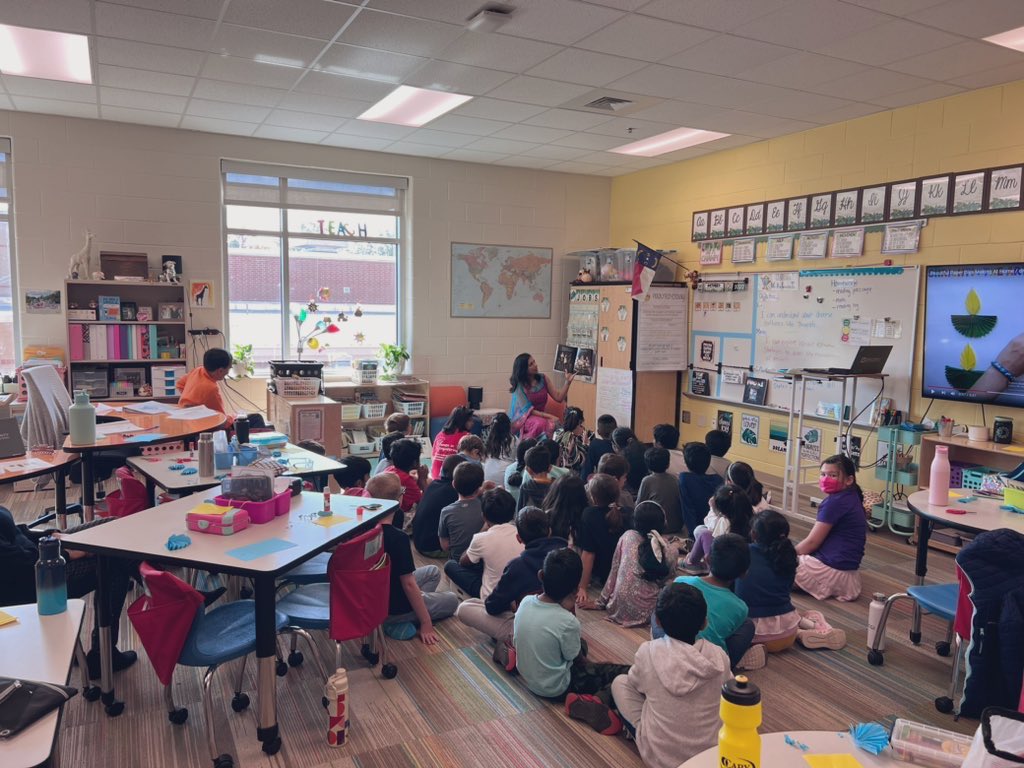 Loved having one of our families come and read a story for Diwali! Happy Diwali! #3rdgrade #teachingisfun <a href="/WhiteOakElem/">White Oak Elementary</a>