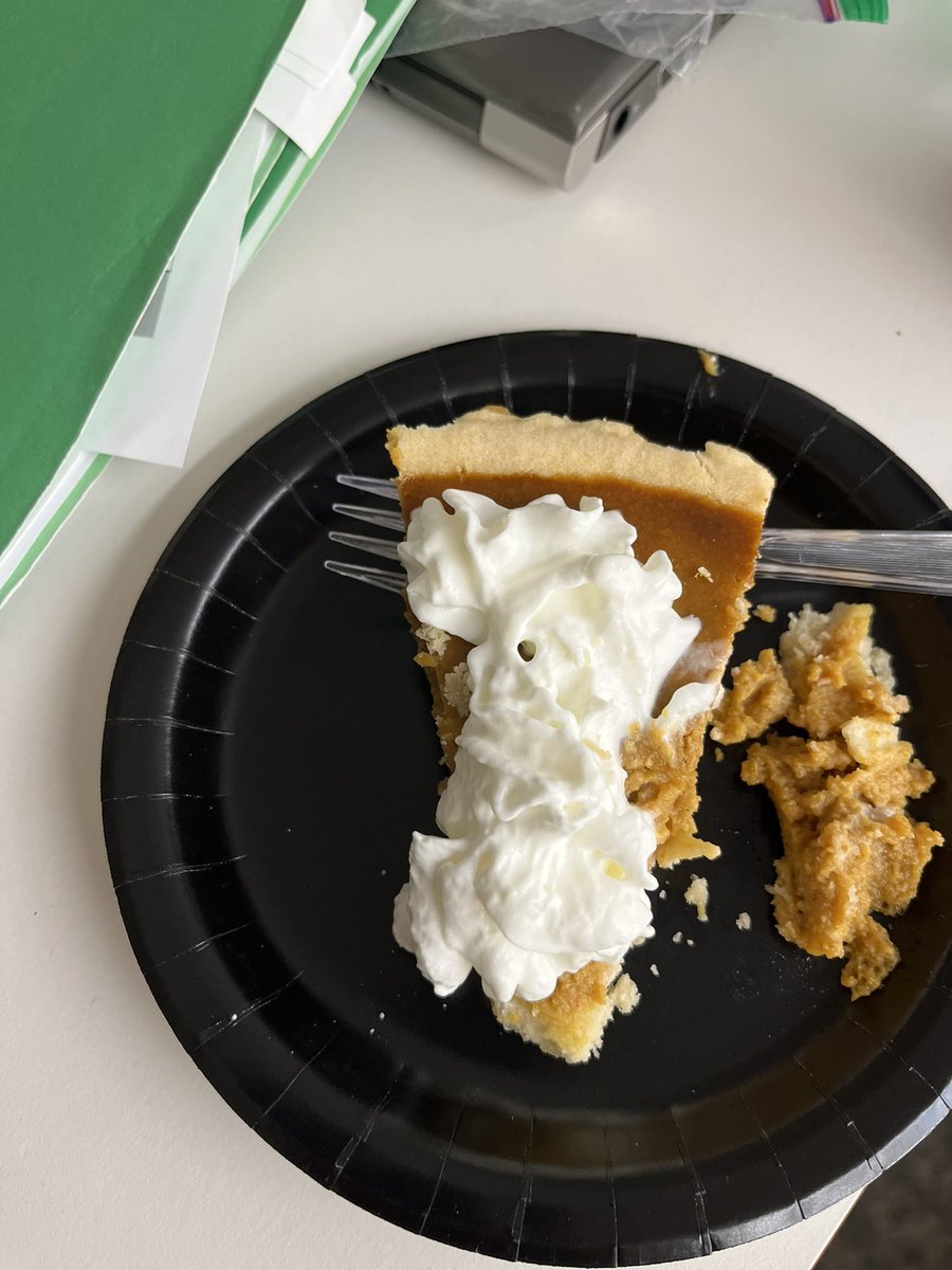 ATep46's tweet photo. Loved my day back w @Region1Schools ❤️Tchrs lrning alongside admins leveraging their new framework &amp; the power of fdbk to support staff in the shifting expectations for tching &amp; lrning integrating the competencies of the Portrait &amp; aligned Habits of Mind (+pie!) @ReVISION_Learng https://t.co/3ooV4Id4sk