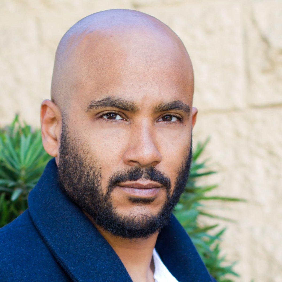 CirrocL's tweet image. Hey everybody. Please go follow my #StarTrek podcast, @7thRule and subscribe to our YouTube channel. 
Help us get to 15,000 subscribers. 

YOUTUBE CHANNEL: youtube.com/the7thrule