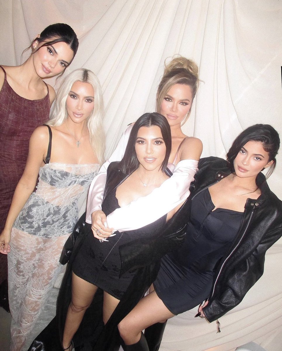 KimKardashian tweet picture