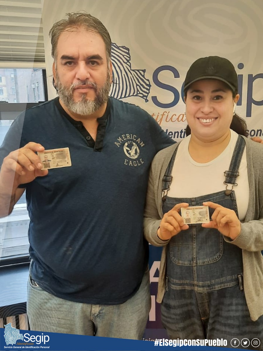 OficialSegip's tweet photo. #BrigadaConsular en Nueva York - #EEUU brinda cédulas de identidad a hermanos compatriotas con eficacia y calidez.
¡Los esperamos en 237 W 37th St Floor 13, New York, NY 10018, Estados Unidos hasta el sábado 29 de octubre!
#ElSegipConSuPueblo
#UnidosEstamosSaliendoAdelante https://t.co/98N9i6SfeU