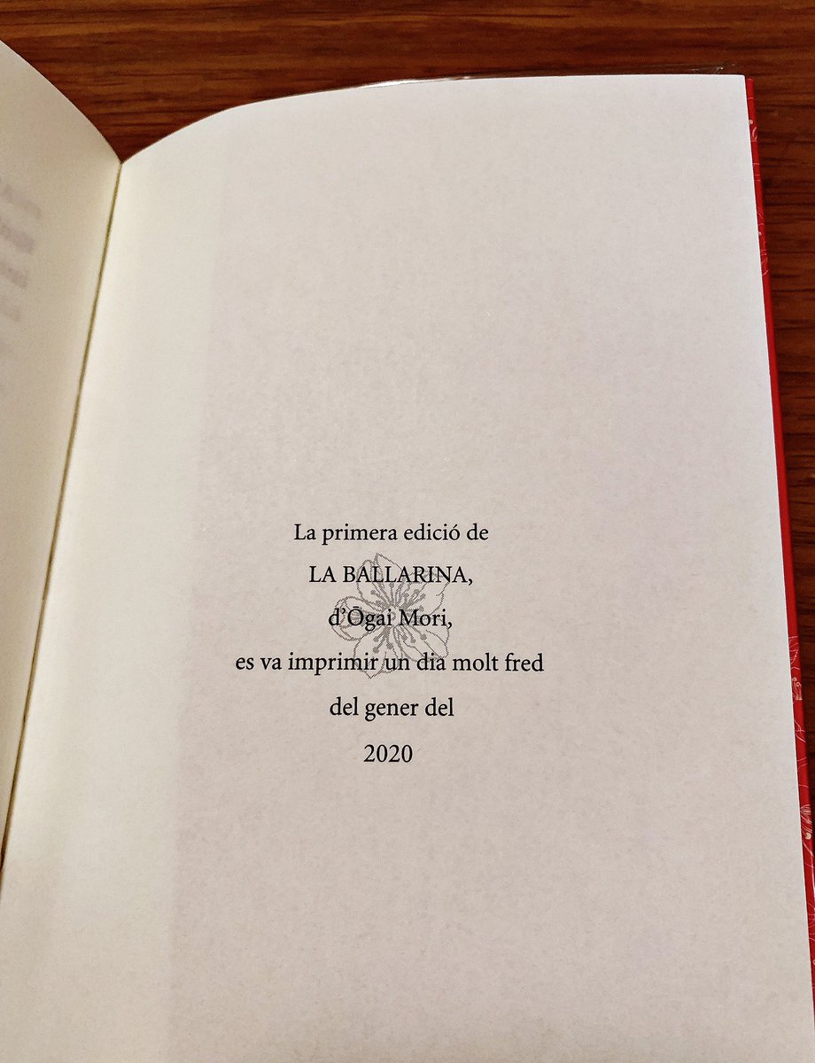 'El meu cor es comportava com les fulles de l’arbre de la seda: si alguna cosa el tocava, s’encongia per protegir-se.'

La ballarina, d’Ōgai Mori (traducció del japonès de Marta Morros). @Viena_Edicions #PetitsPlaers #Bookaholics #LlegirEnCatalà #Cultura