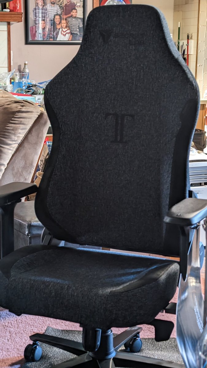 Demethan tweet media