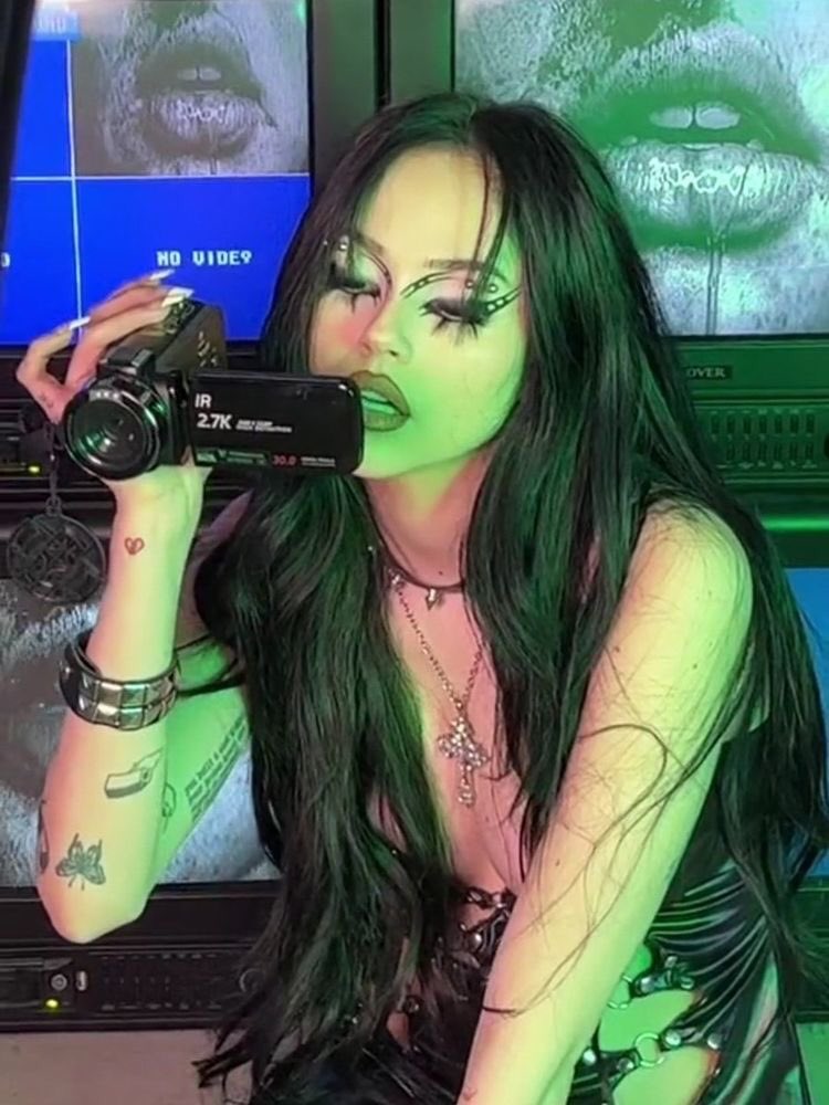 jxdncutex's tweet image. QUE MUJER LPM