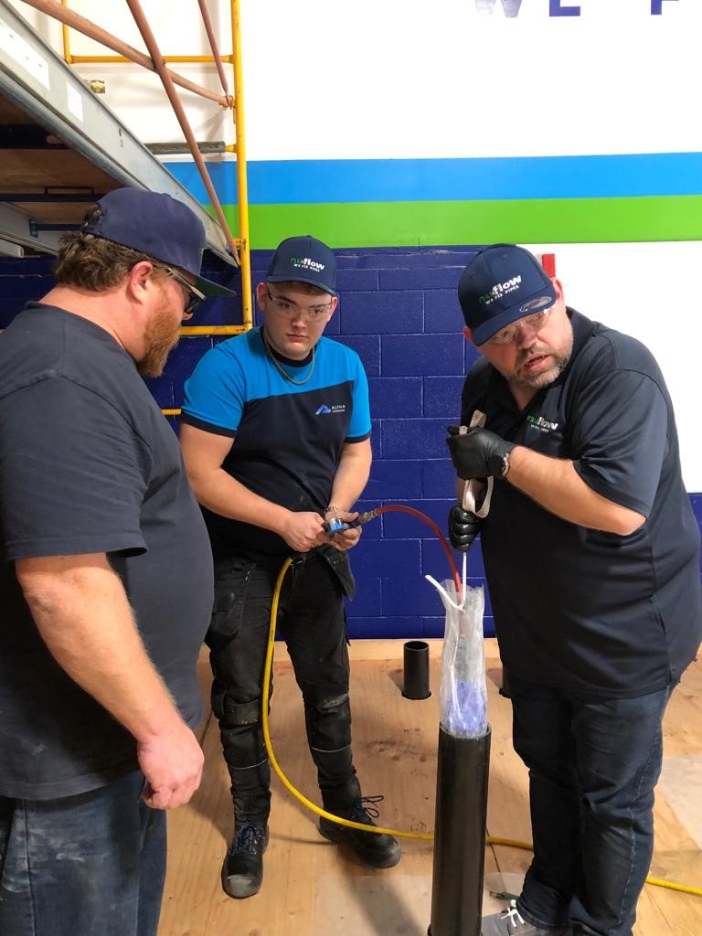 Happy to be host Alpha Drain Solutions for #TrainingTuesday. Our Belgian visitors are getting hands-on experience with NuDrain #CIPP installation. Great work today and Happy Birthday Zoe! 
#NuFlow #WeFixPipes #piperepair #pipelining #trenchless #trenchlesstechnology #sewerrepair