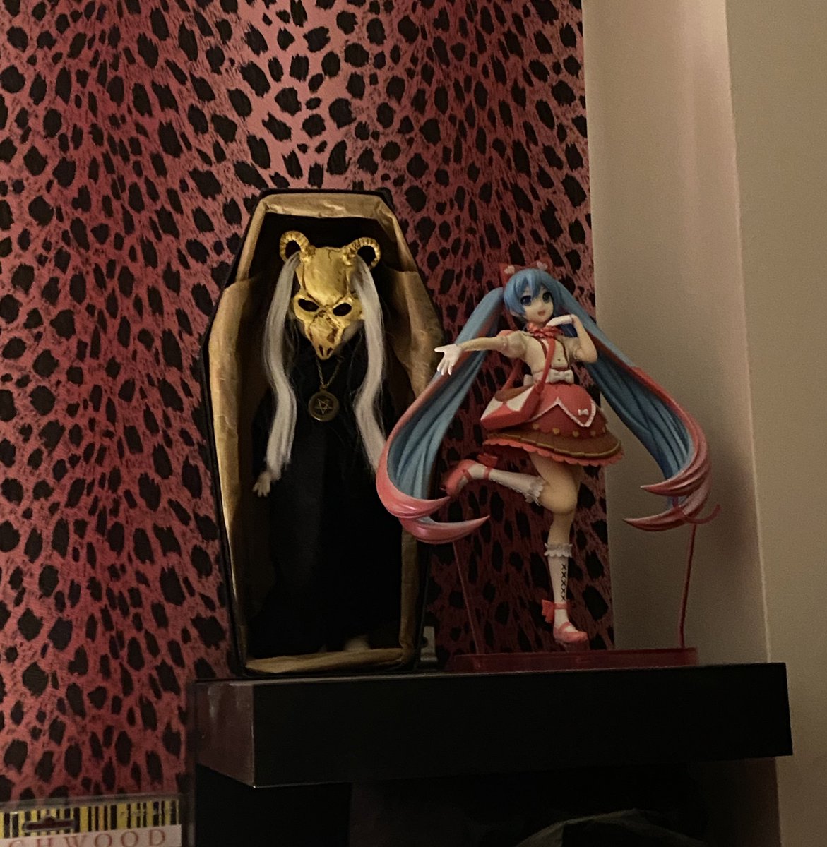 ⛓🔪 ℭ𝔯𝔶𝔭𝔱𝔦𝔡 𝔤𝔣 🚬⚰️ tweet media