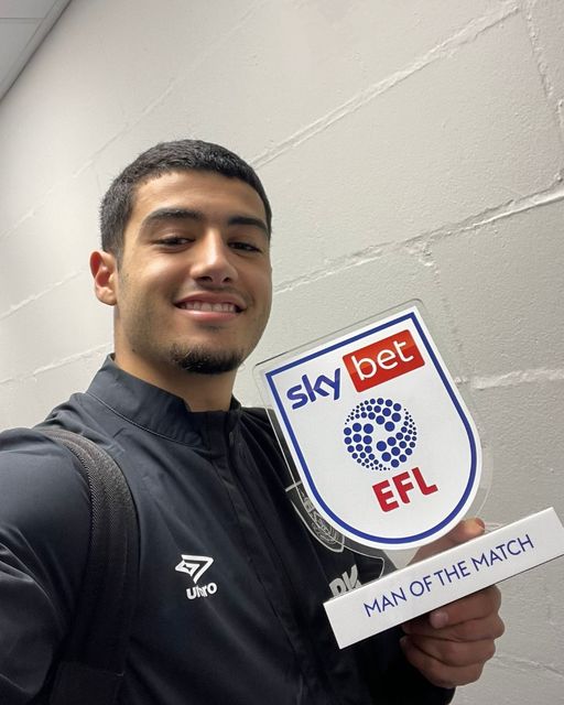 BurnleyOfficial's tweet photo. Tonight's starboy!

@zaroury_ 🌠 https://t.co/nZY458Pu23