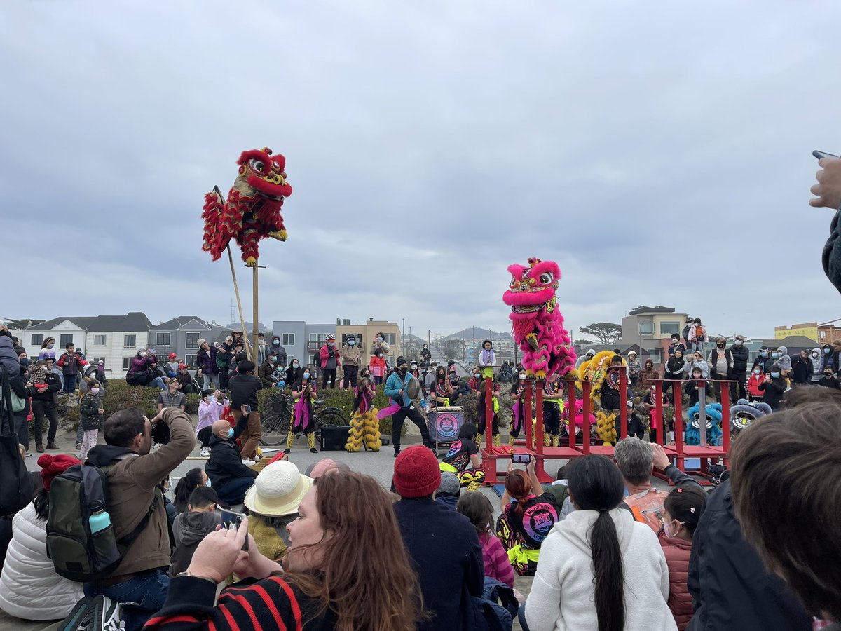 Vote #YesonJ and #NoonI to be wowed by the <a href="/liondanceme/">LionDanceMe</a> performances for Lunar New Year 🦁 🪁 🎆